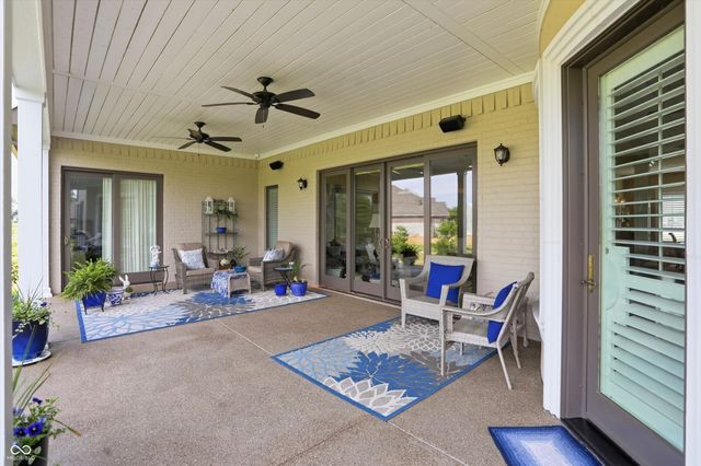 4025 Lochview Court, Bargersville, IN 46106