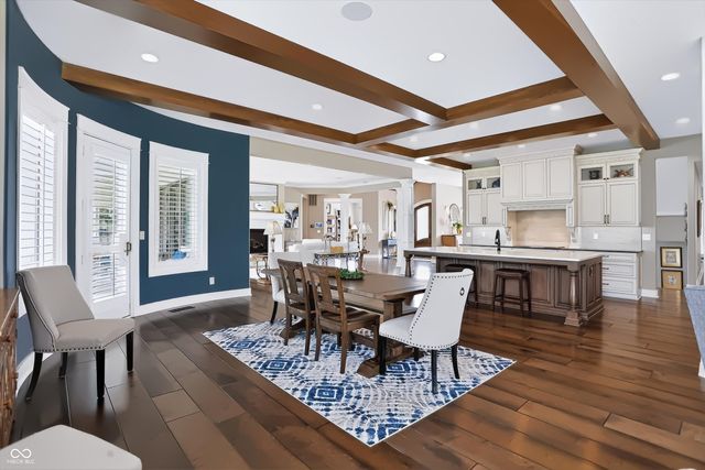 4025 Lochview Court, Bargersville, IN 46106