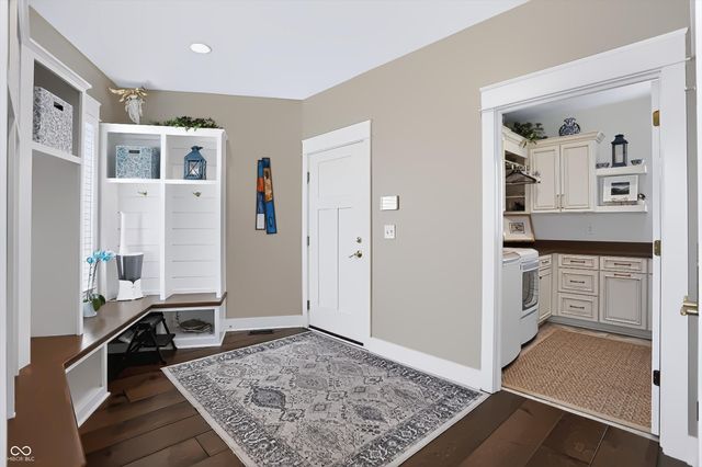 4025 Lochview Court, Bargersville, IN 46106