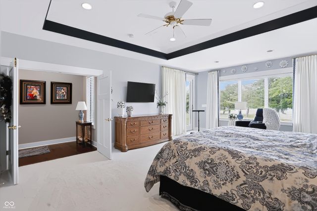 4025 Lochview Court, Bargersville, IN 46106