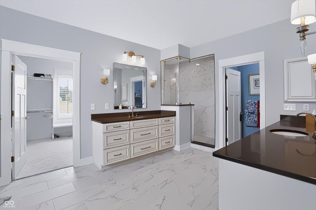 4025 Lochview Court, Bargersville, IN 46106