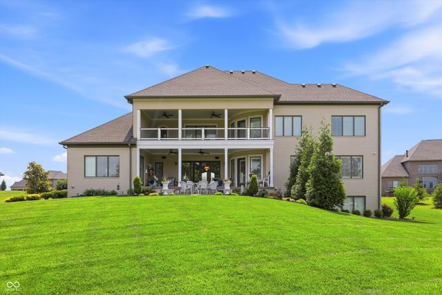 4025 Lochview Court, Bargersville, IN 46106