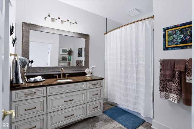 4025 Lochview Court, Bargersville, IN 46106