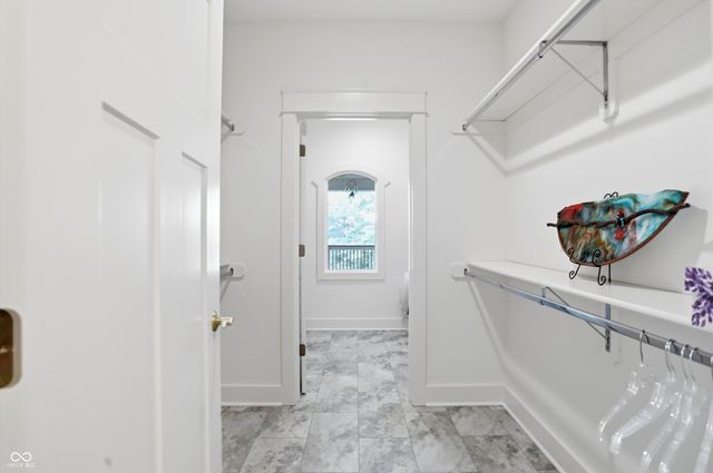 4025 Lochview Court, Bargersville, IN 46106