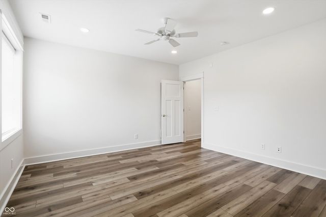 4025 Lochview Court, Bargersville, IN 46106