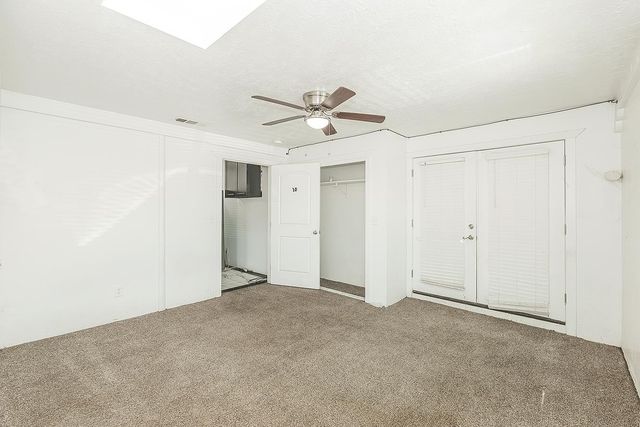 1636 S Clovis Avenue, Fresno, CA 93727