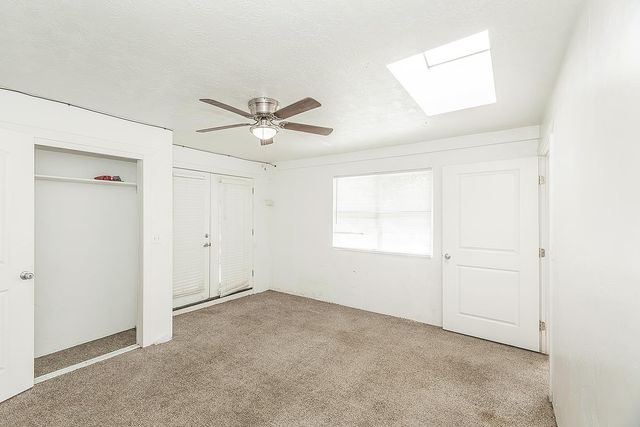 1636 S Clovis Avenue, Fresno, CA 93727