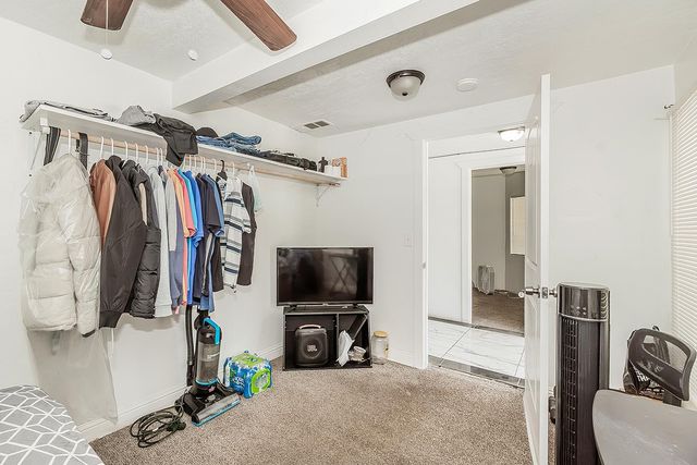 1636 S Clovis Avenue, Fresno, CA 93727