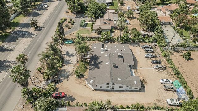 1636 S Clovis Avenue, Fresno, CA 93727