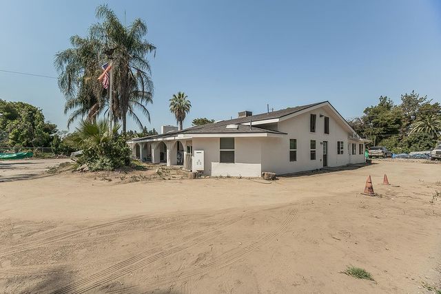 1636 S Clovis Avenue, Fresno, CA 93727