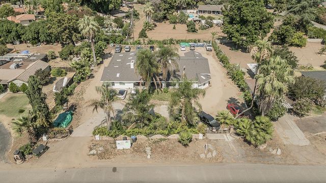 1636 S Clovis Avenue, Fresno, CA 93727