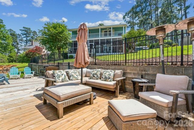 49571 Blackberry Road, Norwood, NC 28128