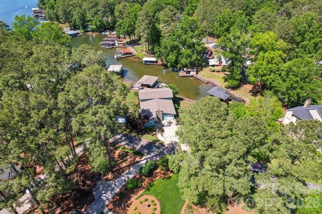 49571 Blackberry Road, Norwood, NC 28128