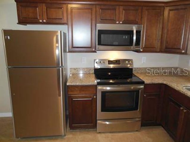 7100 DARTMOUTH AVENUE N 3, St Petersburg, FL 33710