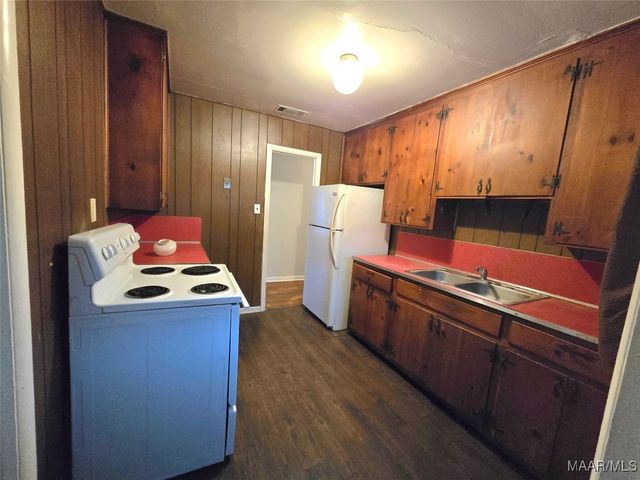 2205 E 5th Street, Montgomery, AL 36106