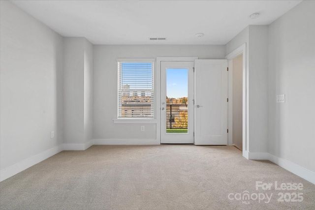 12147 Brooklyn Avenue, Charlotte, NC 28204