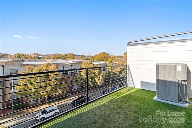 12147 Brooklyn Avenue, Charlotte, NC 28204