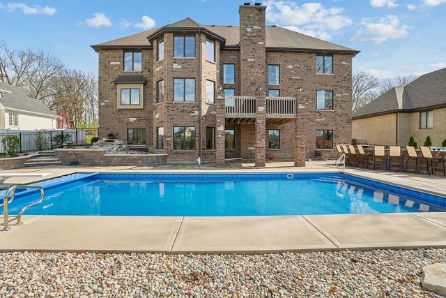 14151 131st Street, Lemont, IL 60439