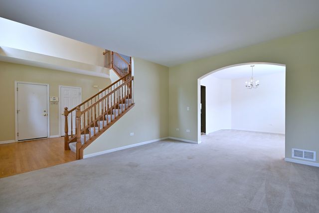 771 Bluebonnet Court, Aurora, IL 60505