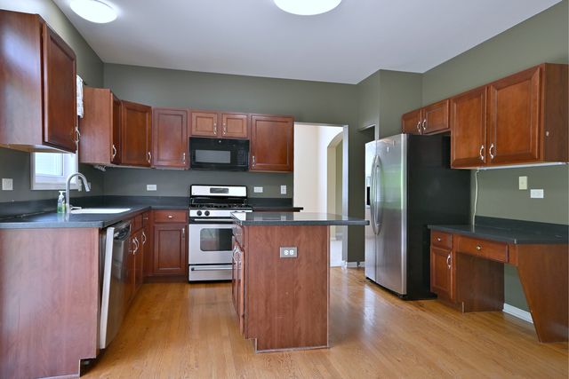 771 Bluebonnet Court, Aurora, IL 60505