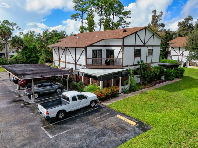2399 Lena Lane, West Palm Beach, FL 33415
