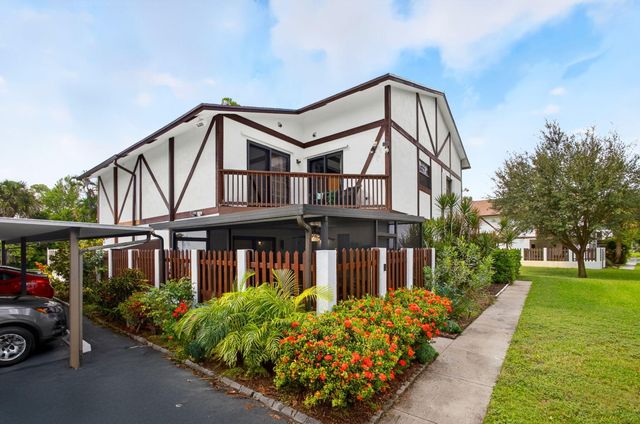 2399 Lena Lane, West Palm Beach, FL 33415