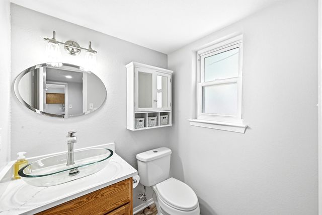 12002 Carmel Park LN, Austin, TX 78727