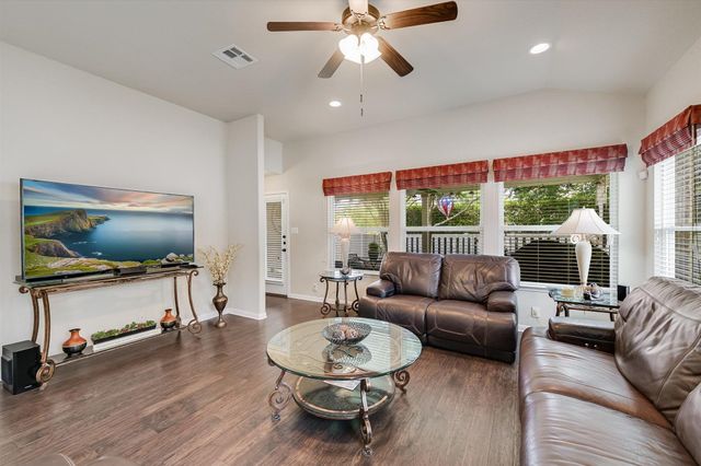 808 Walnut Canyon BLVD, Pflugerville, TX 78660