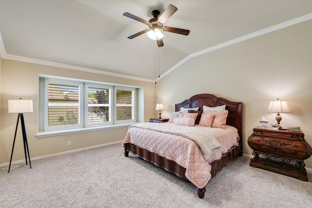 808 Walnut Canyon BLVD, Pflugerville, TX 78660