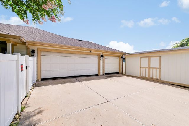 808 Walnut Canyon BLVD, Pflugerville, TX 78660