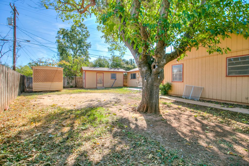 Image 30 of property listing at 3714 Honeysuckle Lane, San Angelo, TX 76904