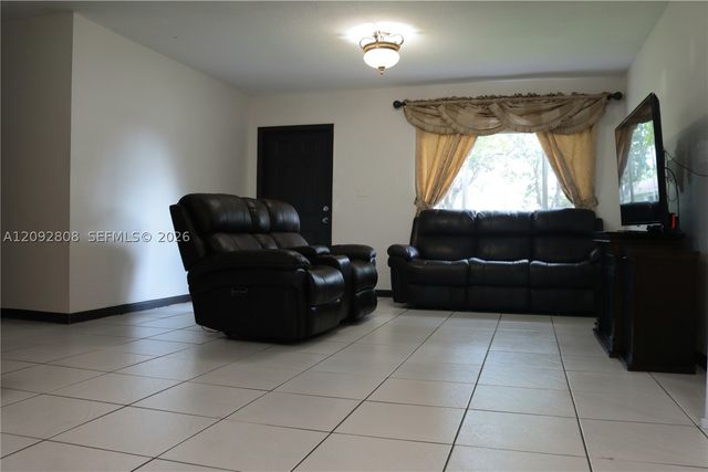 16401 SW 293rd St, Homestead, FL 33033