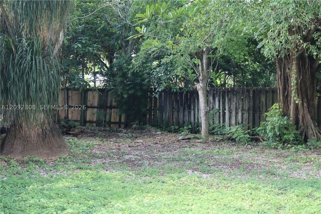 16401 SW 293rd St, Homestead, FL 33033