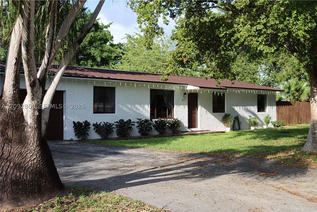 16401 SW 293rd St, Homestead, FL 33033