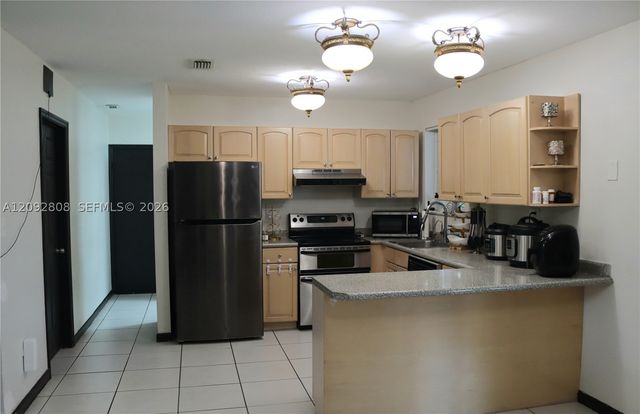 16401 SW 293rd St, Homestead, FL 33033
