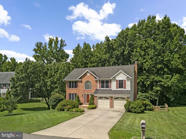 2419 PIMPERNEL DR, Waldorf, MD 20603