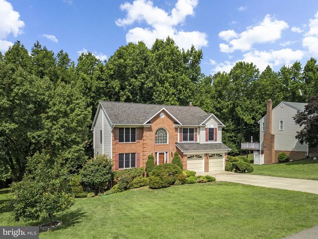 2419 PIMPERNEL DR, Waldorf, MD 20603
