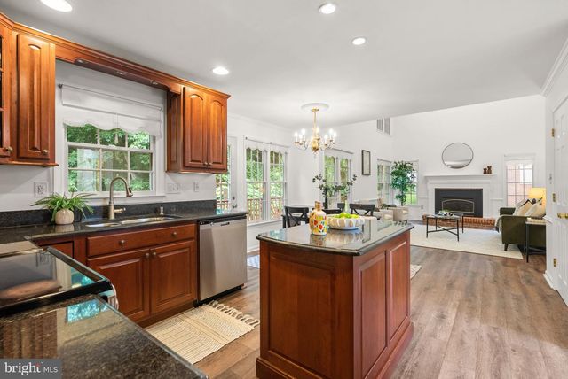 2419 PIMPERNEL DR, Waldorf, MD 20603