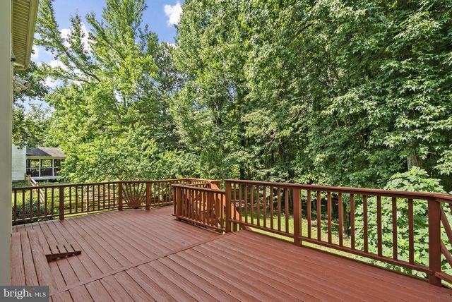 2419 PIMPERNEL DR, Waldorf, MD 20603