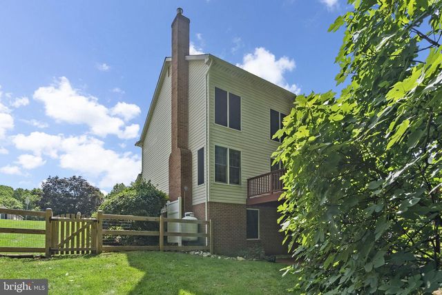 2419 PIMPERNEL DR, Waldorf, MD 20603