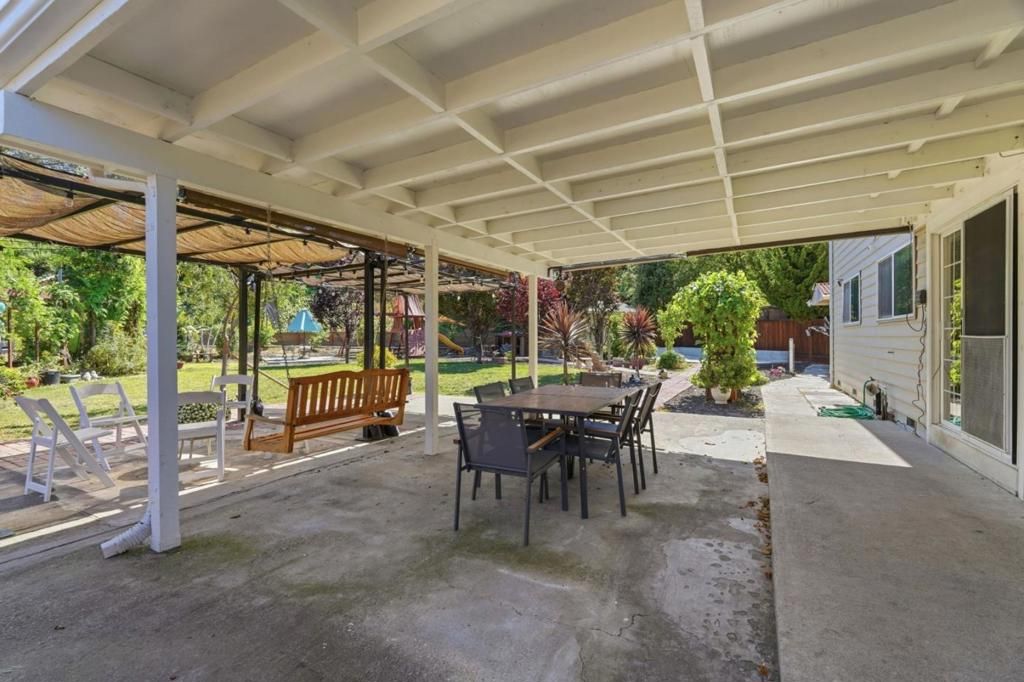Image 33 of property listing at Address unavailable.