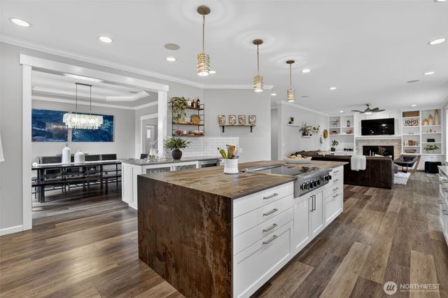 11419 NE 100th Street, Kirkland, WA 98033