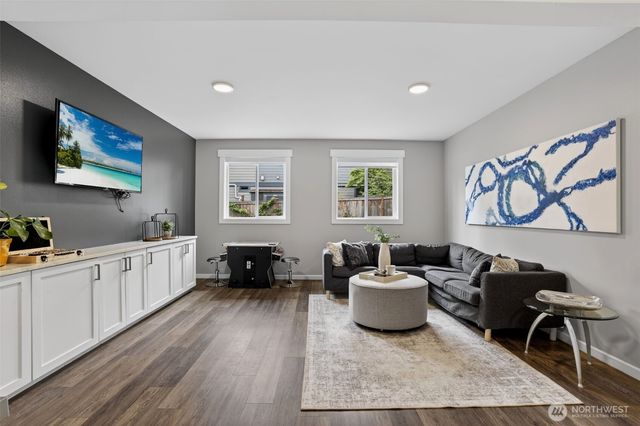 11419 NE 100th Street, Kirkland, WA 98033