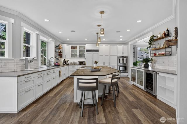 11419 NE 100th Street, Kirkland, WA 98033
