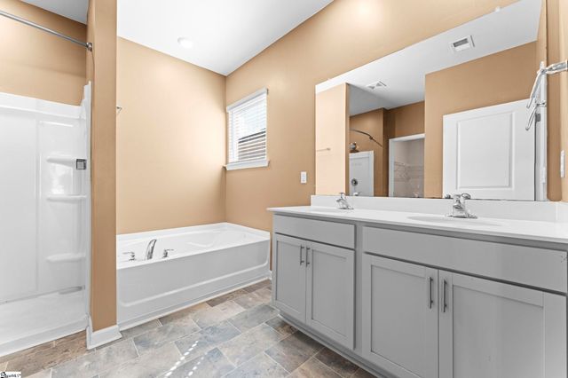 63 Oak Edge Lane, Greer, SC 29651