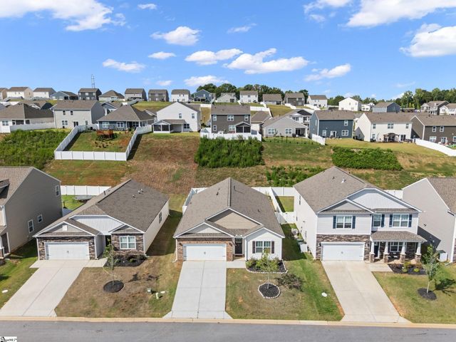 63 Oak Edge Lane, Greer, SC 29651