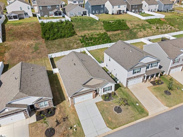 63 Oak Edge Lane, Greer, SC 29651