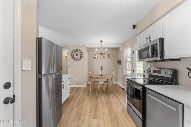 158 Boulder Rd, Wartburg, TN 37887