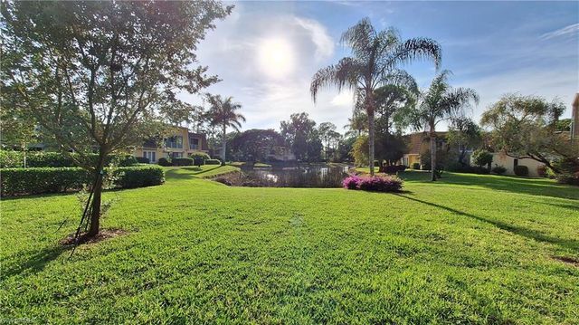 406 Meadowlark LN # 406A, Naples, FL 34105