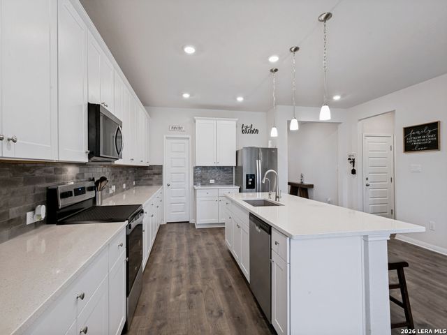 108 RED DEER PL, Cibolo, TX 78108